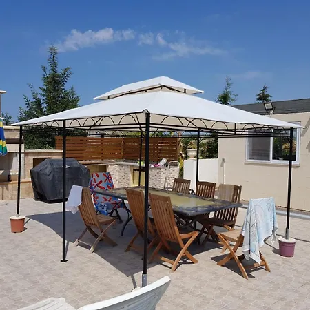 Casa vacanze Rustic With Pool Sleeps 6 & Terrace Siggiewi