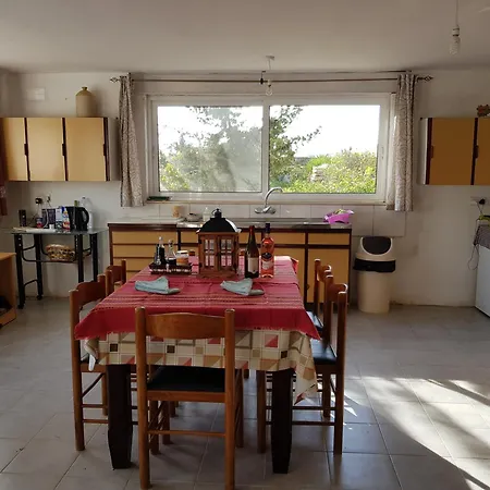Rustic With Pool Sleeps 6 & Terrace Сasa de vacaciones *